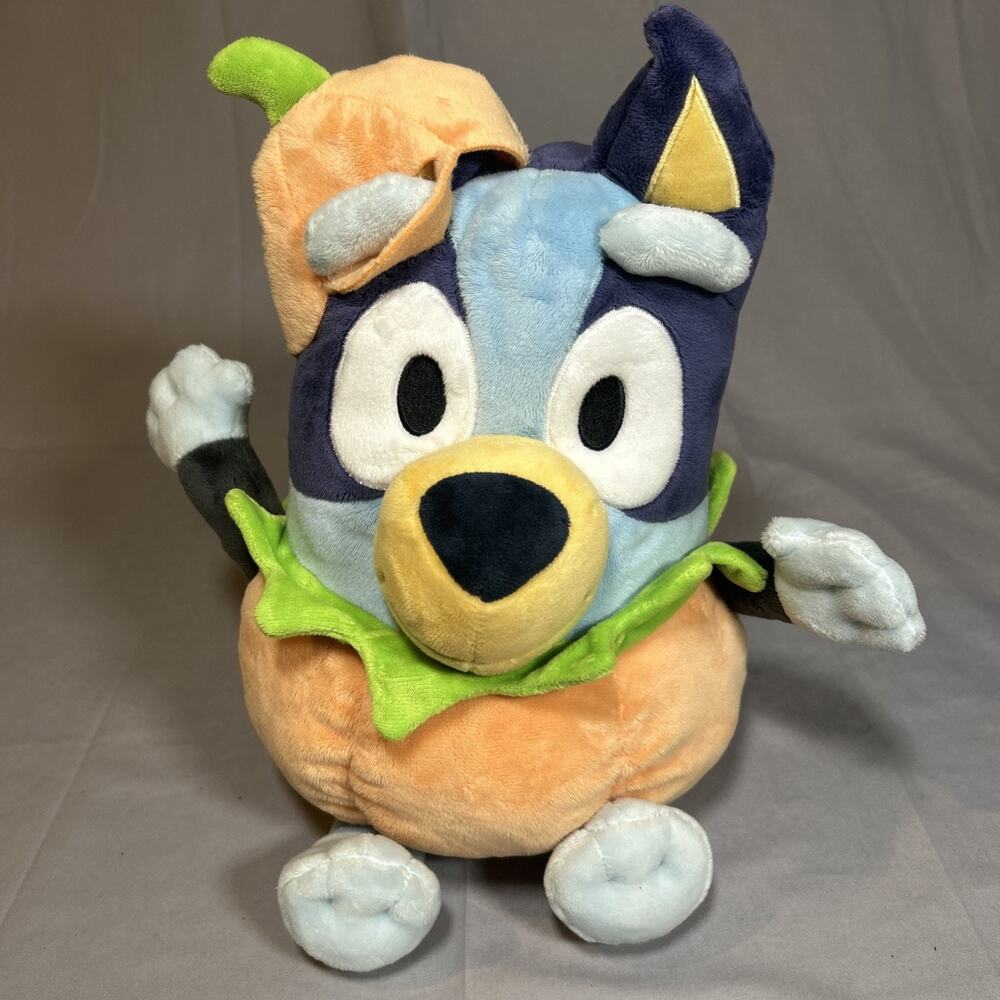 Bluey And Friends Soft 8" Halloween Pumpkin Plush Backpack Clip Bluey